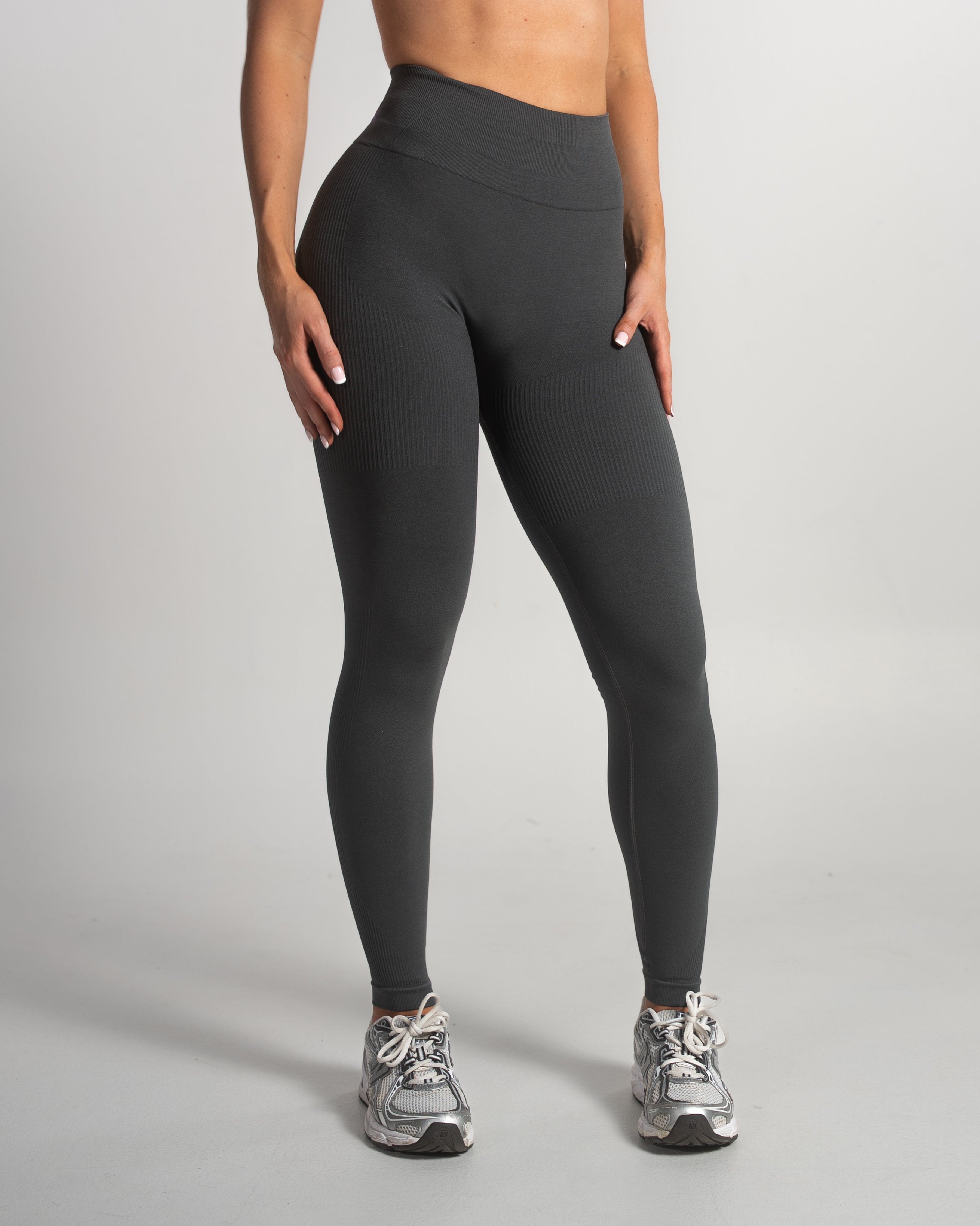 Shape Seamless Leggings - Stone Grey