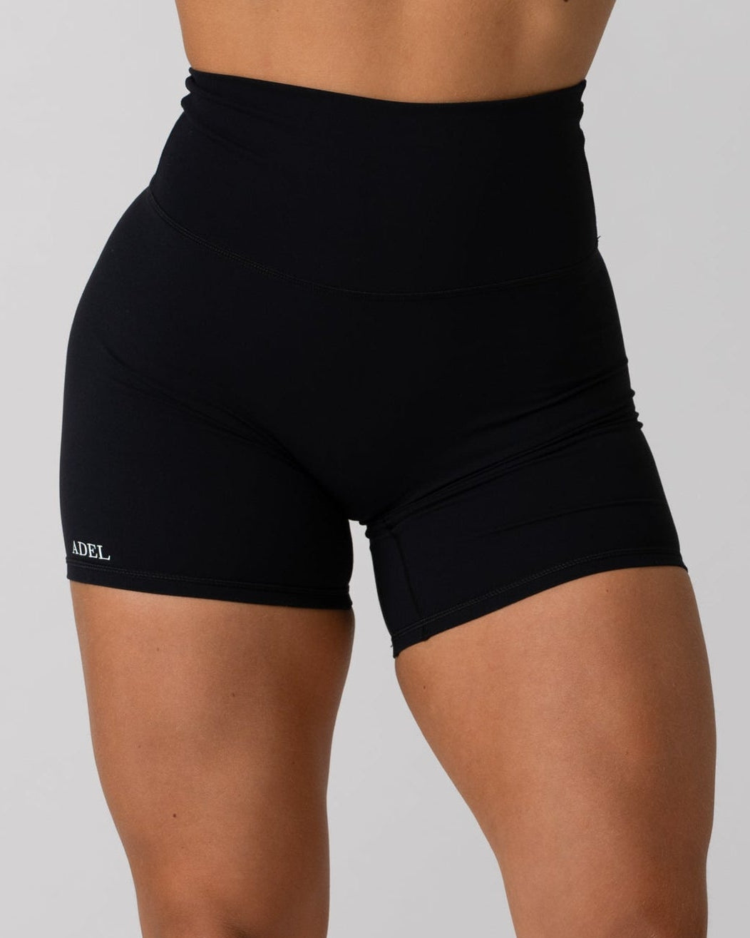 Timeless Shorts - Black