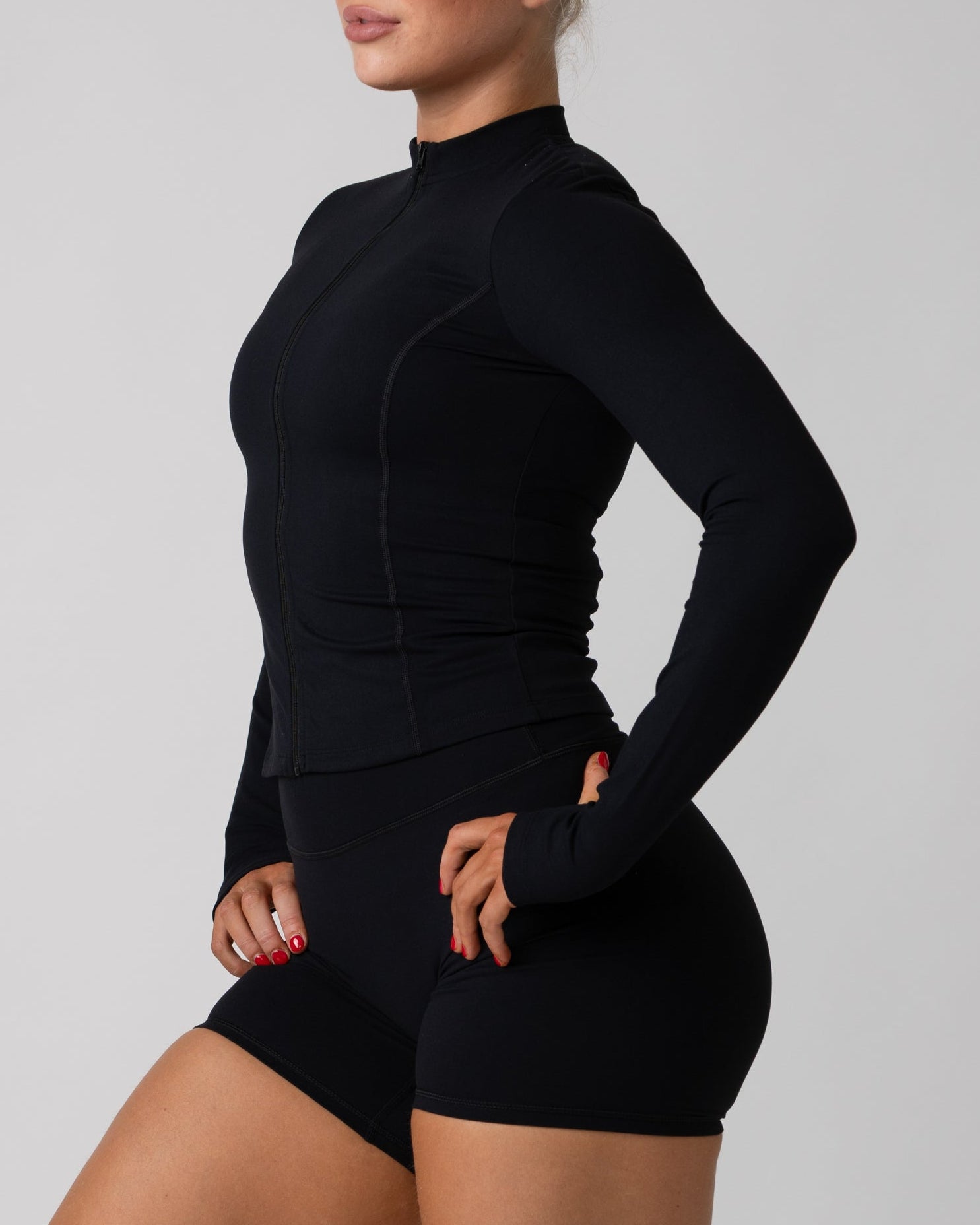 Timeless Zipper Jacket - Black