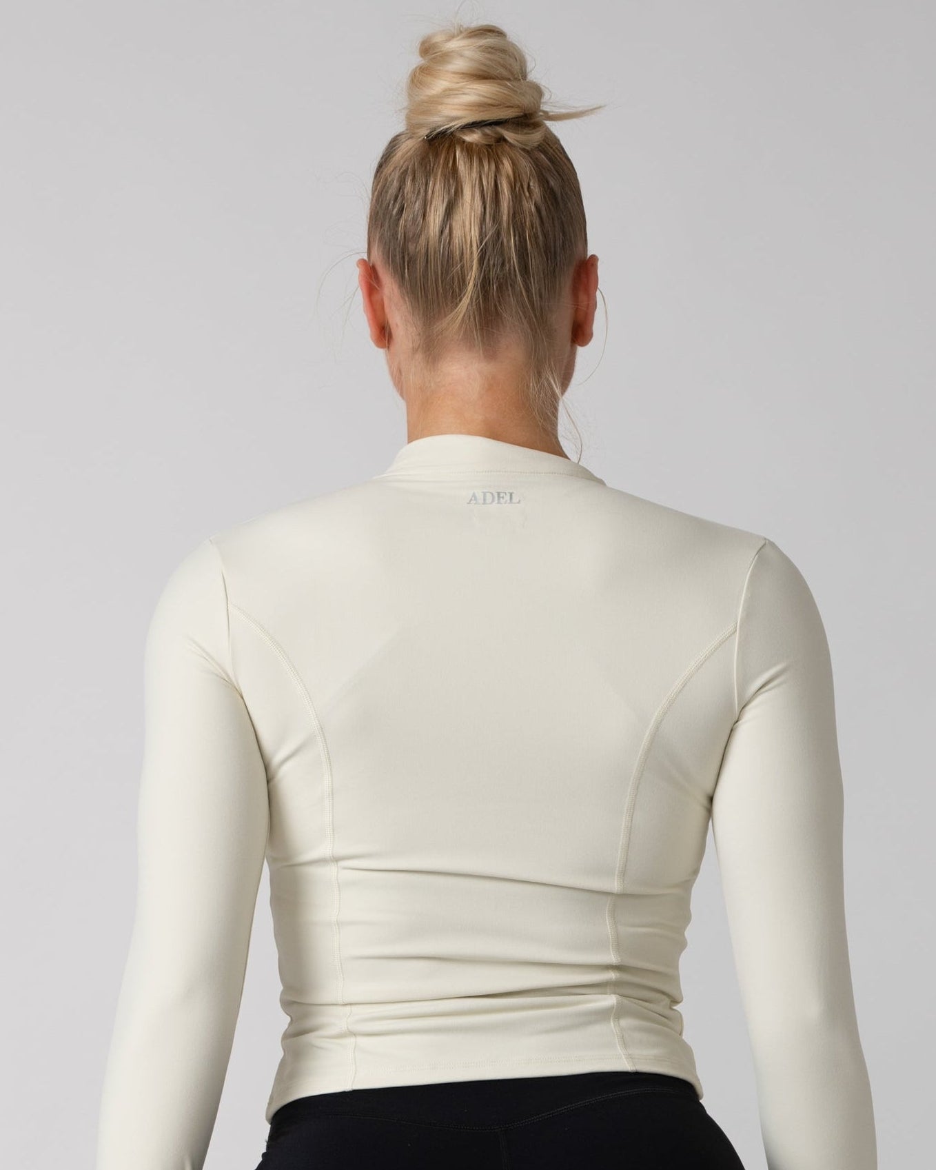 Timeless Zipper Jacket - Almond White