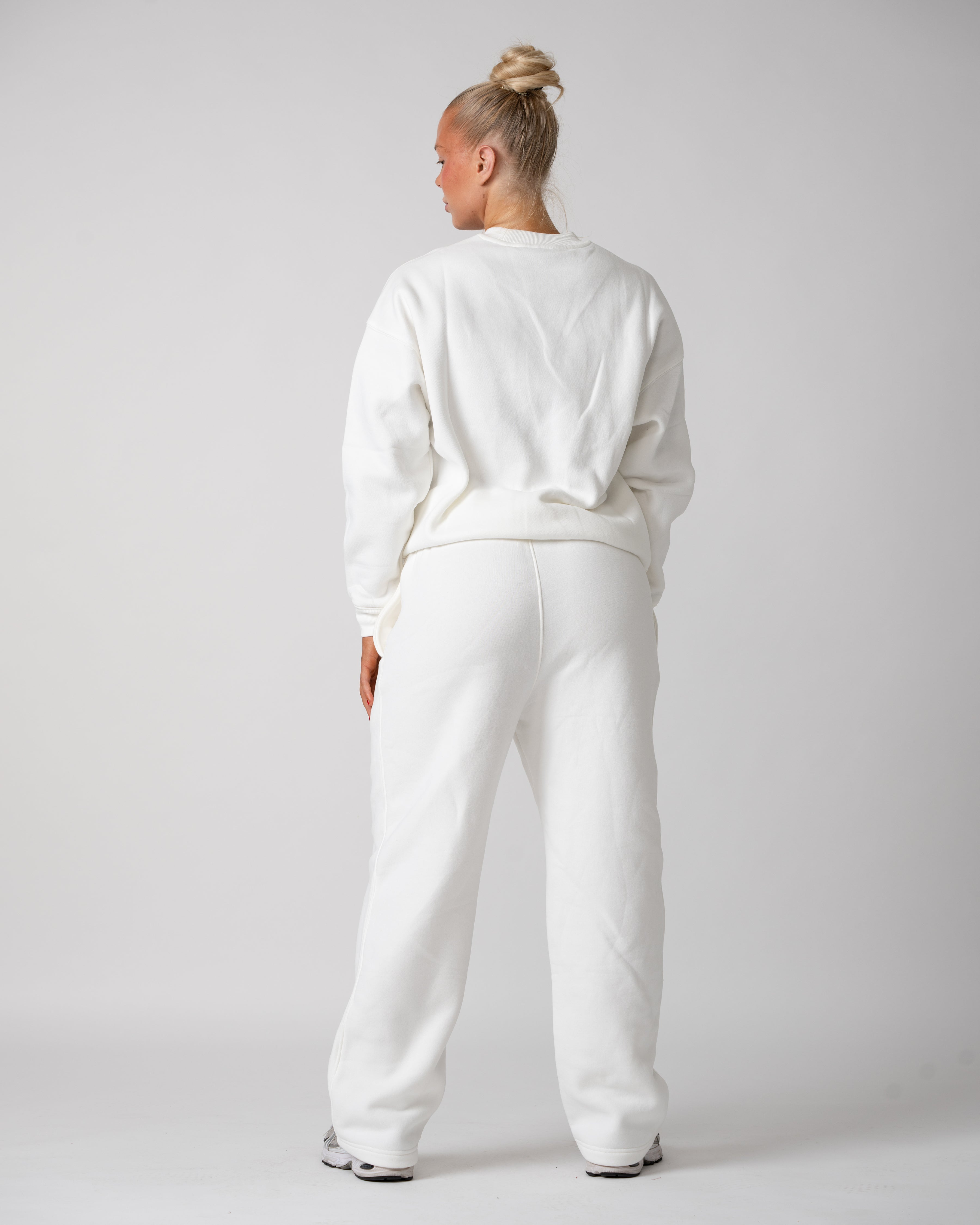 Athlete Lounge Set - Ivory White