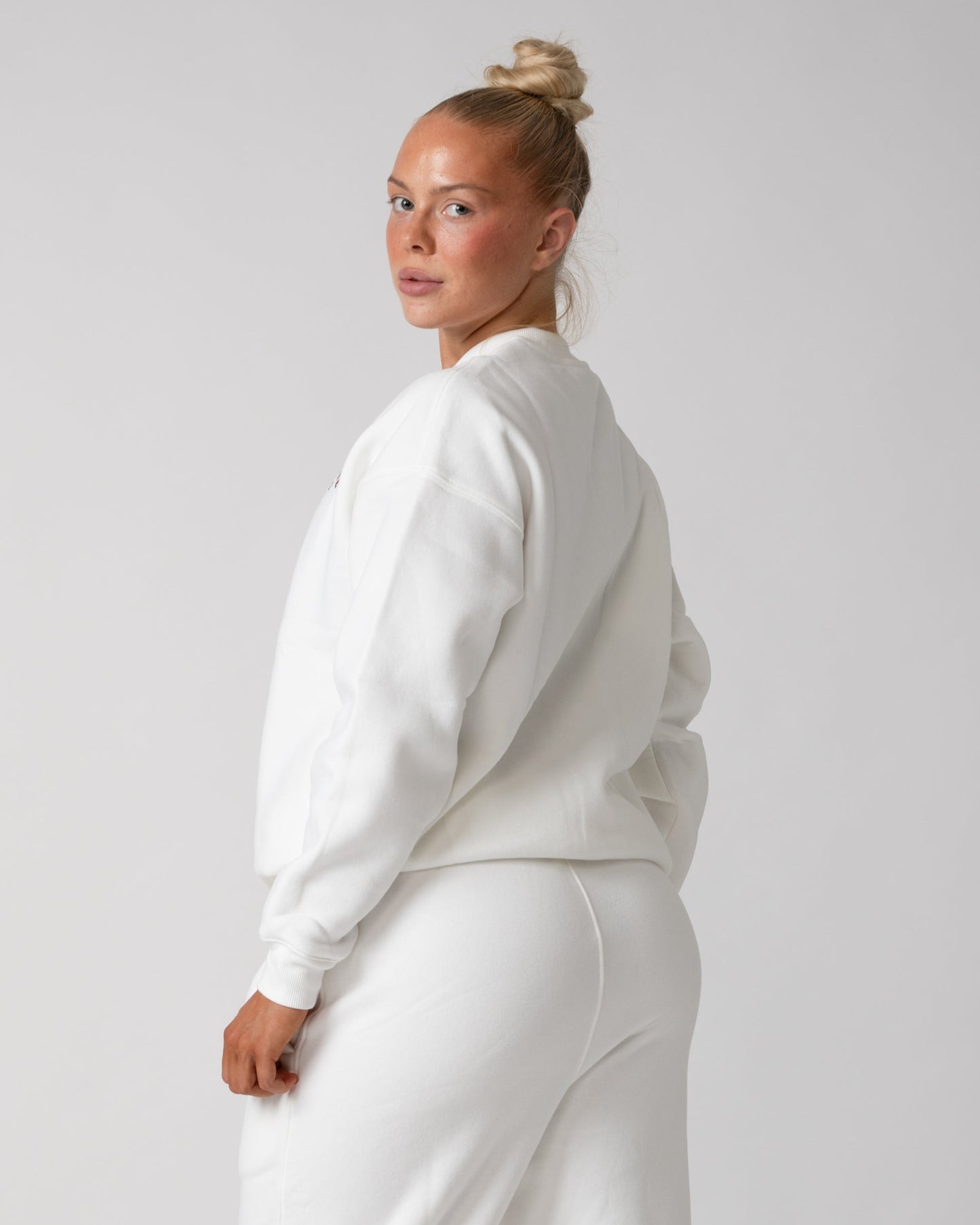 Athlete Sweatshirt - Ivory White