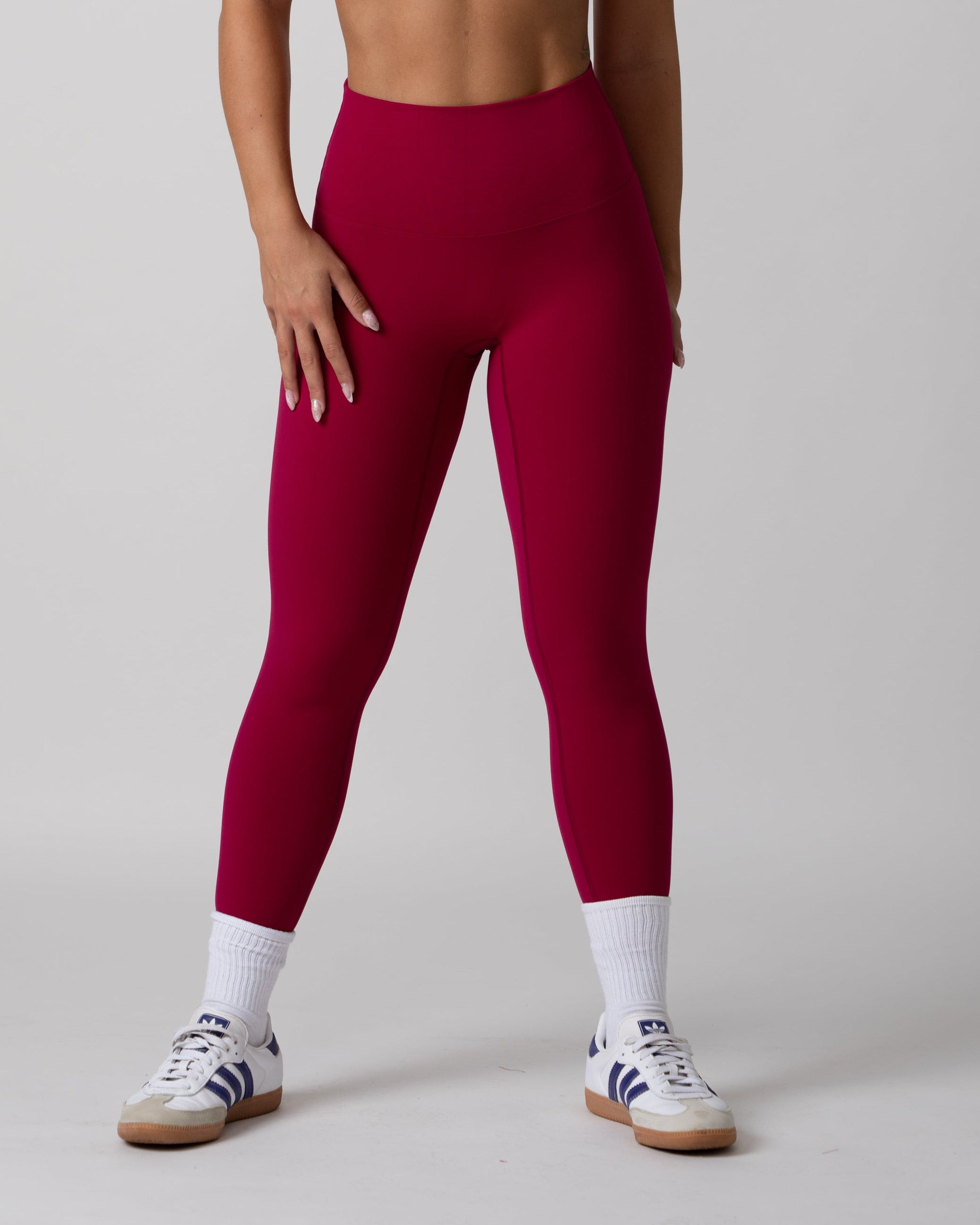 Timeless Leggings - Cherry
