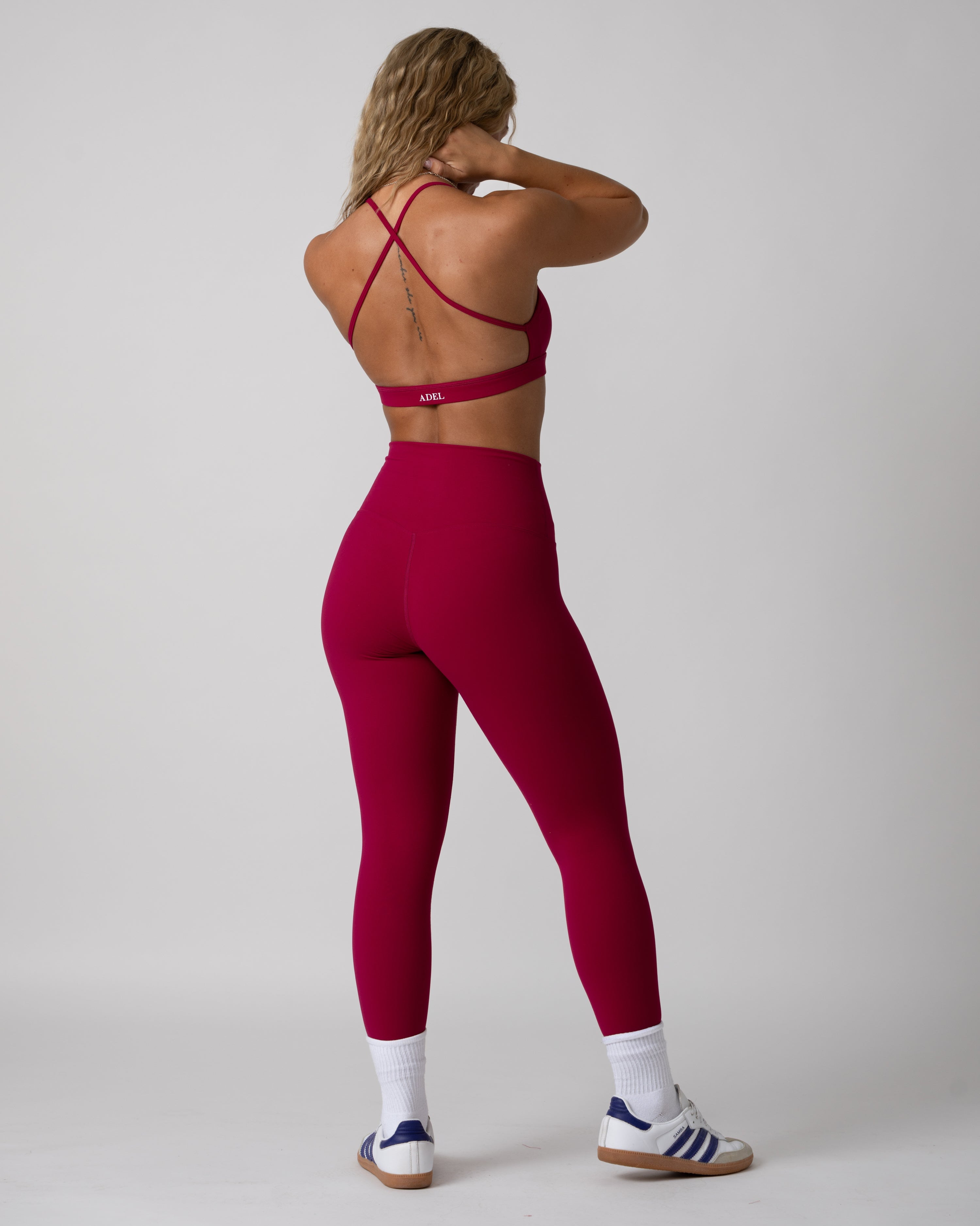 Timeless Leggings - Cherry